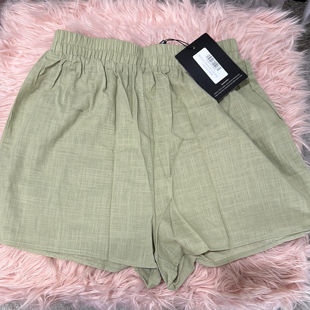 Pretty Little Thing Linen Shorts